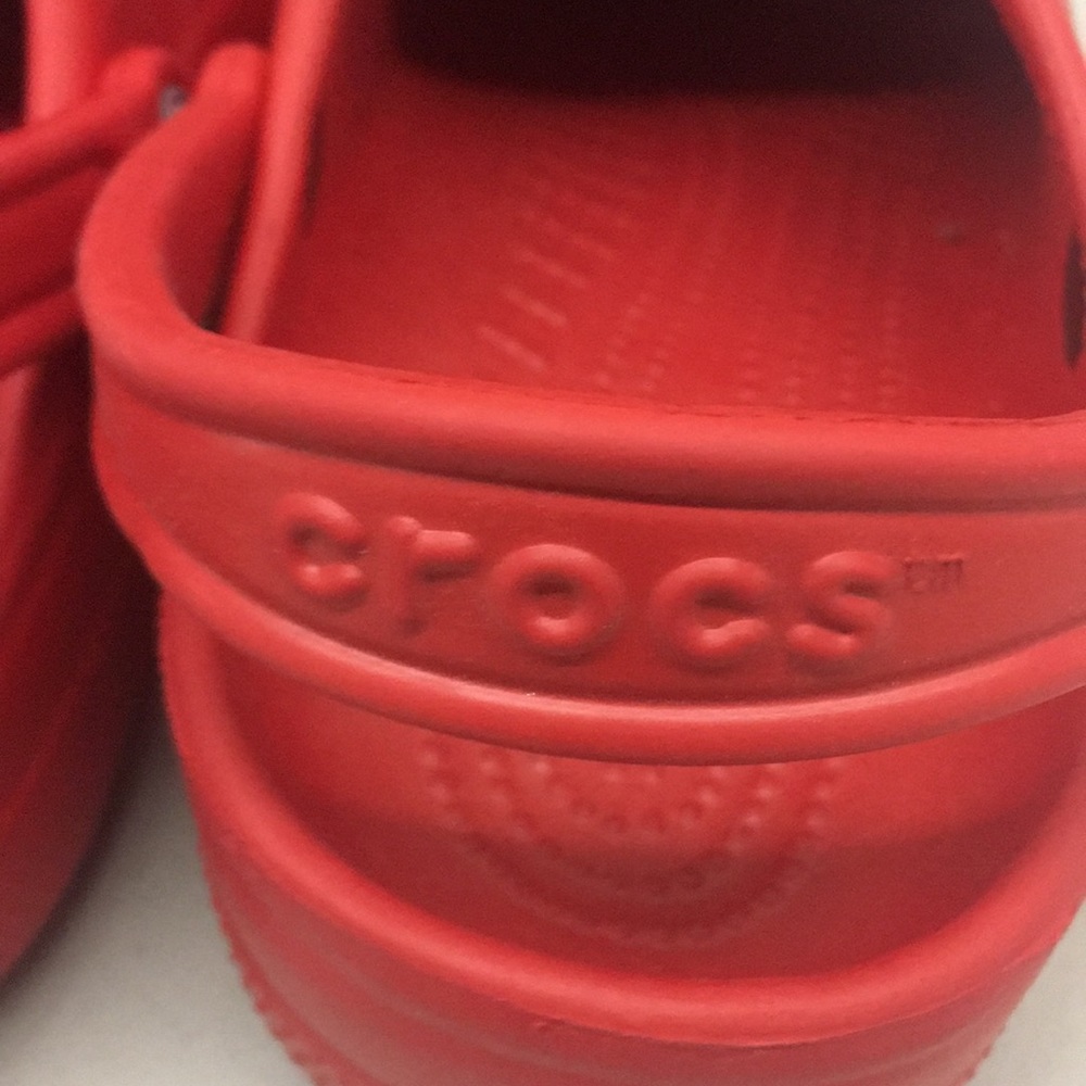 🚨CROCS 🚨 - Picture 8 of 8